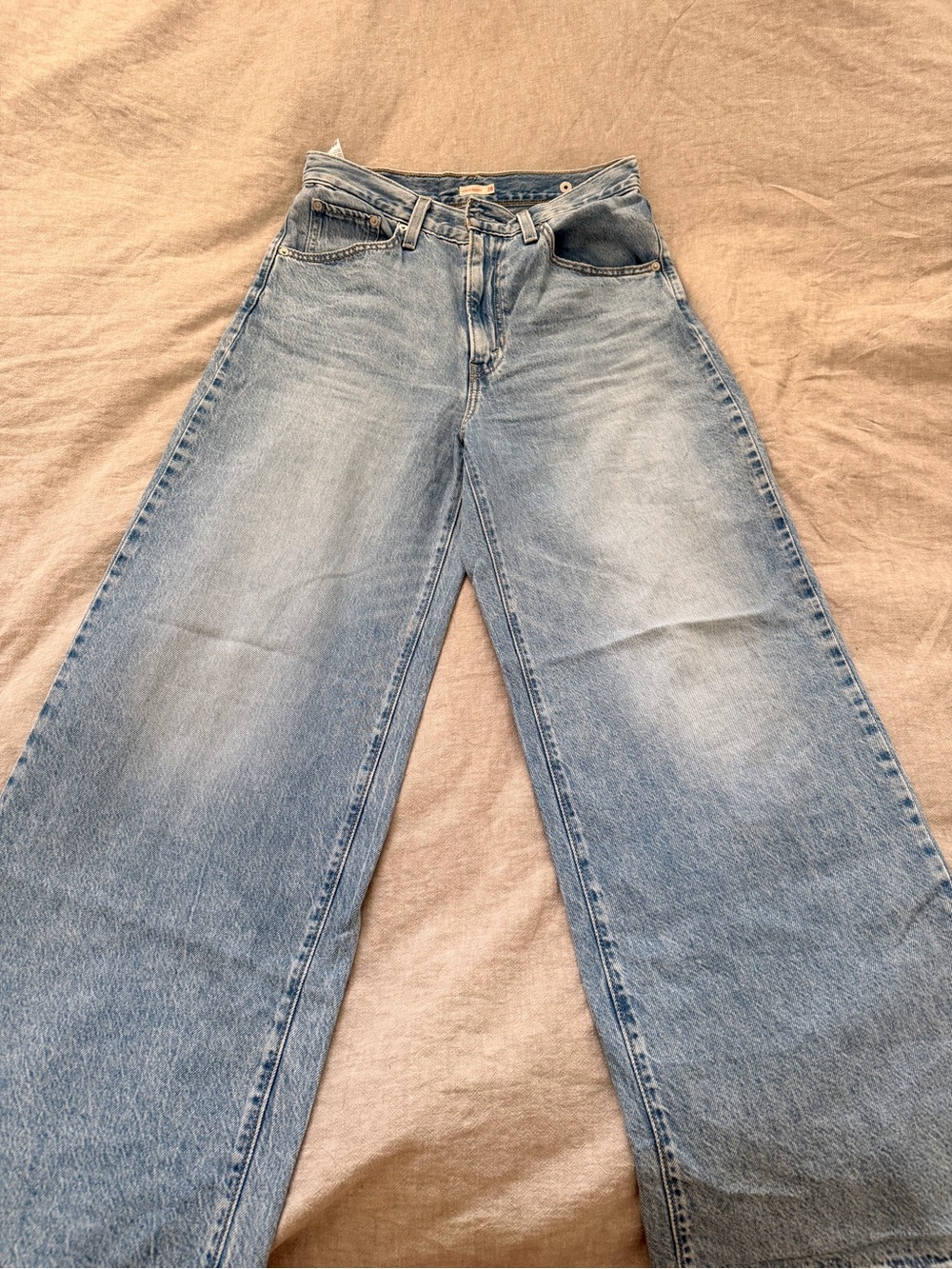 Levi's Cinch Baggy wide leg jeans, size 28